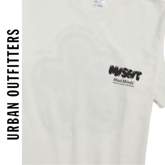 NEW M/SF/T Urban Outfitters UO Feels Finer Shirt T-Shirt Tee M - Picture 3 of 3